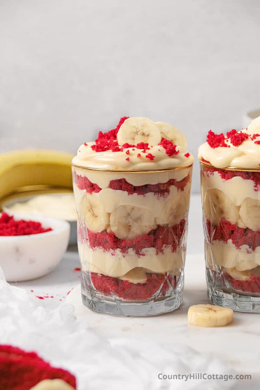 Red Velvet Banana Pudding Cake Jar